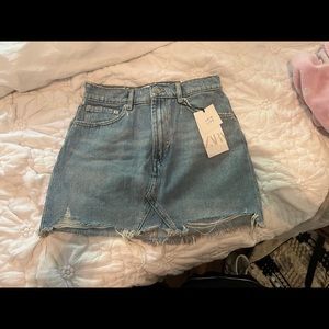 Zara skirt brand new never worn